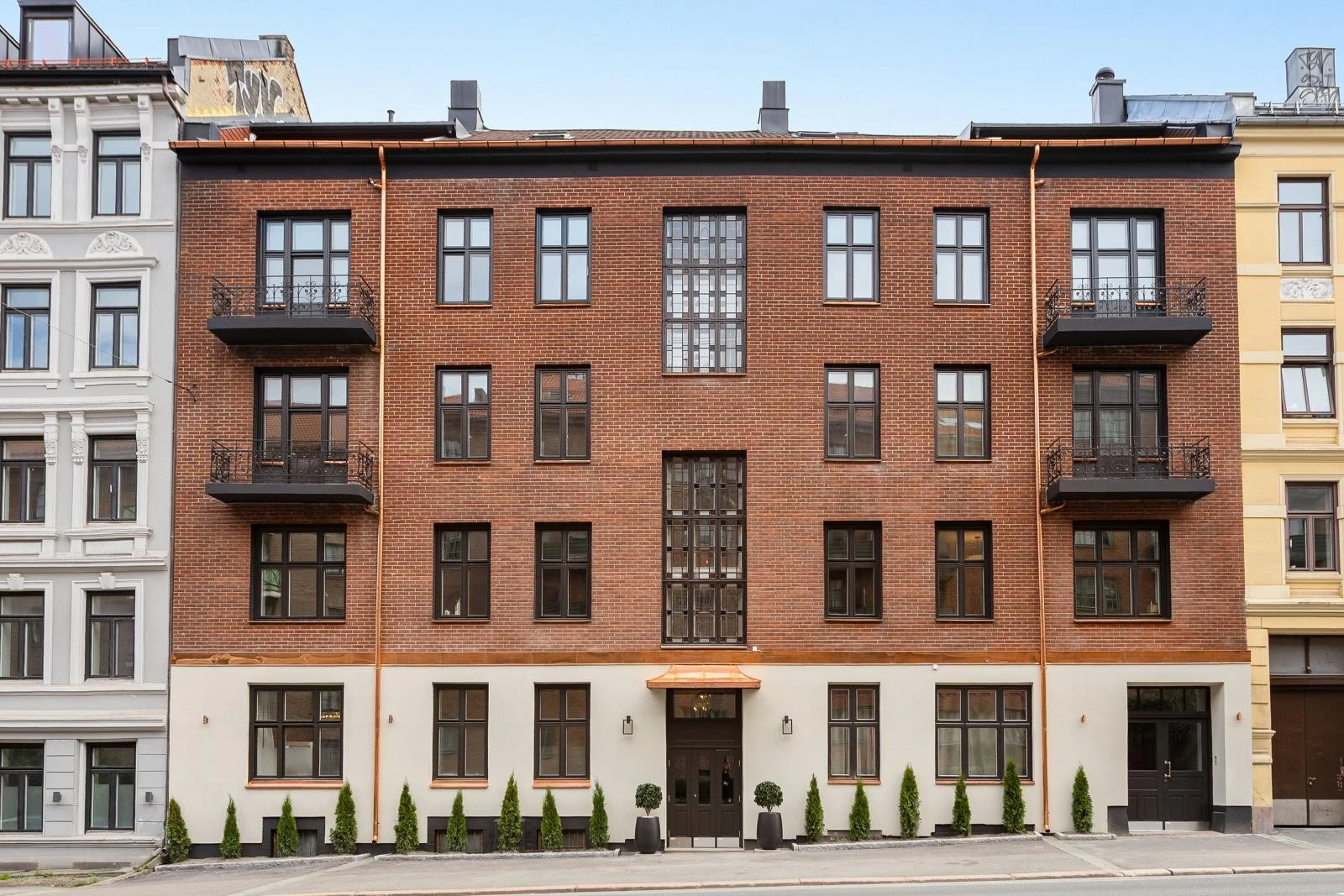 Frontfasaden på Waldemar Thranes gate 57 etter rehabilitering